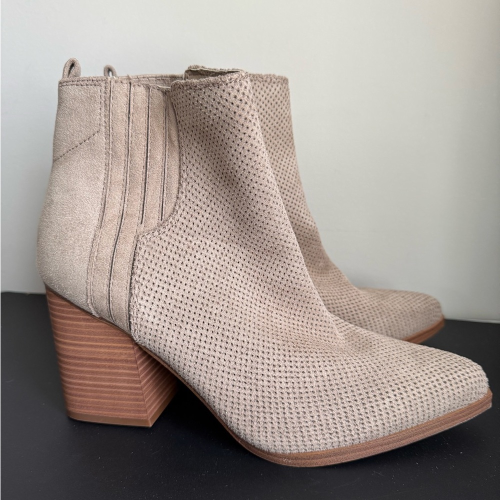 Orina Chelsea Boot Indigo Rd. Tan Size 9.5 - Picture 4 of 9